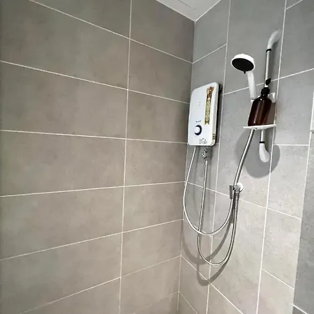 5 Min To Subang Airport #Dk Impian Suite Subang Damansara West Shah Alam Exterior photo